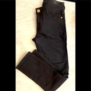 DL1961 Black jeans